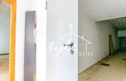 Вторичное жилье - Commercial - Torrevieja - Торревьеха