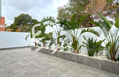 Resale - Villa - Torrevieja - Los Balcones