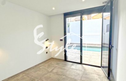 Resale - Villa - Torrevieja - Los Balcones