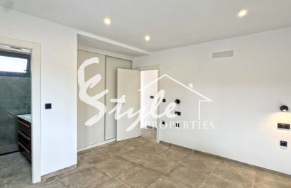 Resale - Villa - Torrevieja - Los Balcones