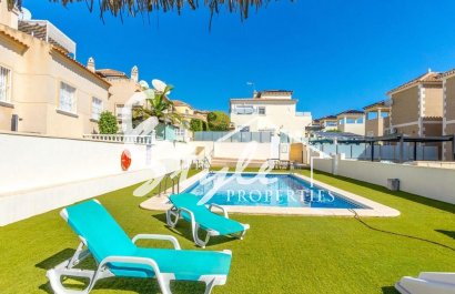 Вторичное жилье - Вилла - Ориуэла Коста  - Вилламартин