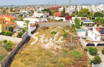 Вторичное жилье - Земельный участок - Торревьеха - Лос Балконес