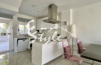 Вторичное жилье - Вилла - Ориуэла Коста  - Ломас де Кабо Роиг