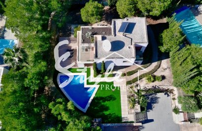 Вторичное жилье - Detached - Ориуэла - Las Colinas Golf