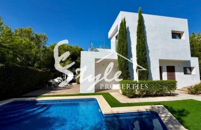 Вторичное жилье - Detached - Ориуэла - Las Colinas Golf