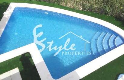 Вторичное жилье - Detached - Ориуэла - Las Colinas Golf