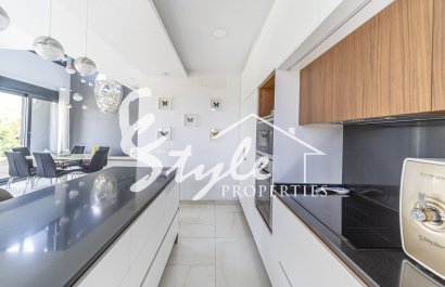 Вторичное жилье - Вилла - Ориуэла Коста  - Ломас де Кабо Роиг