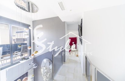 Вторичное жилье - Вилла - Ориуэла Коста  - Ломас де Кабо Роиг