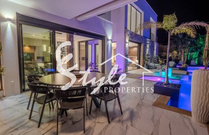 Вторичное жилье - Вилла - Ориуэла Коста  - Las Colinas Golf