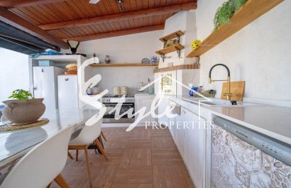 Resale - Villa - Torrevieja - Los Balcones