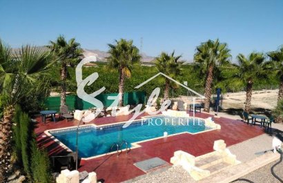 Resale - Villa - La Matanza