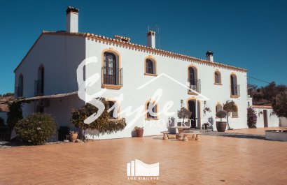 Resale - Villa - Lorca