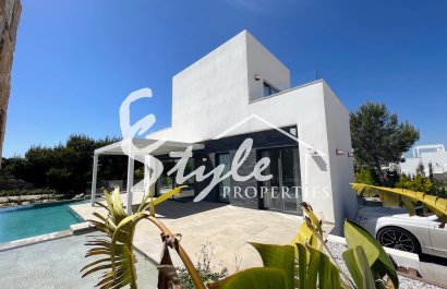 Resale - Villa - Las Colinas - Las Colinas Golf