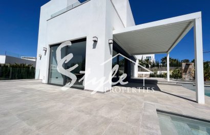 Resale - Villa - Las Colinas - Las Colinas Golf