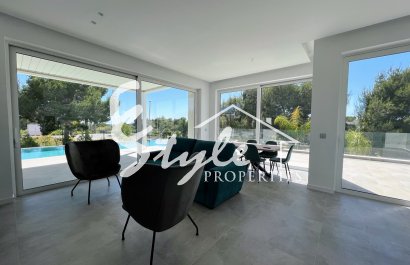 Resale - Villa - Las Colinas - Las Colinas Golf