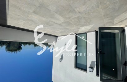 Resale - Villa - Las Colinas - Las Colinas Golf