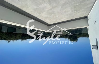 Resale - Villa - Las Colinas - Las Colinas Golf