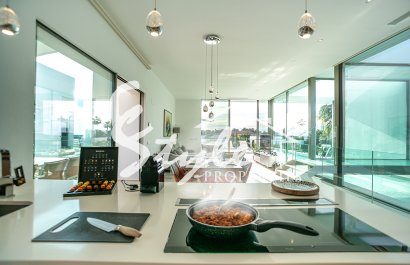 Resale - Villa - Las Colinas - Las Colinas Golf