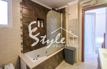 Resale - Villa - Benferri