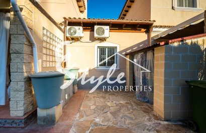 Resale - Villa - Benferri