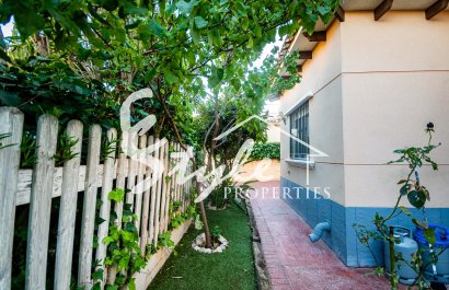 Resale - Villa - Benferri