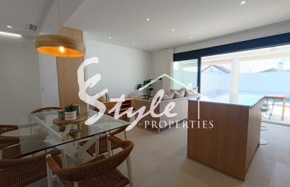 Resale - Villa - El Chaparral - El Chaparal