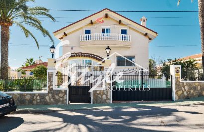 Вторичное жилье - Вилла - Пинар де Камповерде - Pinar De Campoverde