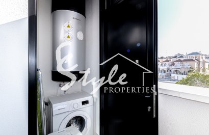 Resale - Apartamento - Los Altos