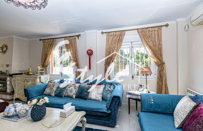 Вторичное жилье - Вилла - Кампоамор