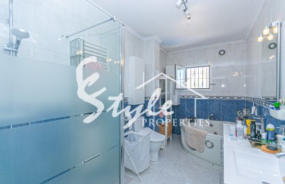 Вторичное жилье - Вилла - Кампоамор