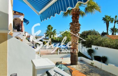 Продается дом в закрытом комплексе с видом на море в Вилламартин, Ориуэла Коста ,Аликанте, Коста Бланка, Испания. ID2541