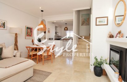 Вторичное жилье - 2. Townhouse - Ориуэла Коста  - Вилламартин