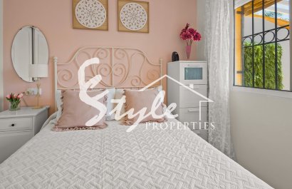 Вторичное жилье - Вилла - Torre de La Horadada - Pueblo Latino