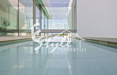 Resale - Villa - Las Colinas - Las Colinas Golf