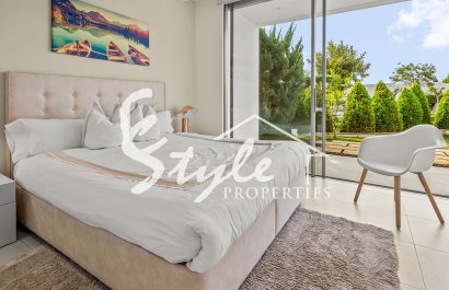 Resale - Villa - Las Colinas - Las Colinas Golf