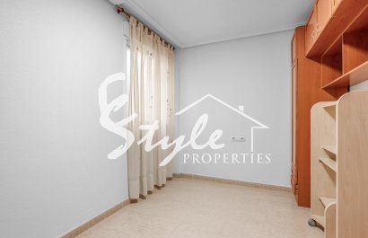 Resale - Apartamento - Torrevieja