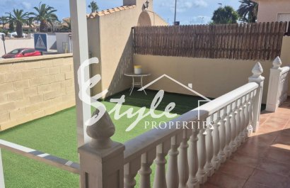 Resale - Townhouse - Orihuela Costa  - Playa Flamenca