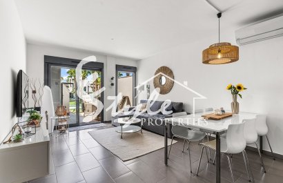 Resale - Apartment - Orihuela Costa  - La Zenia