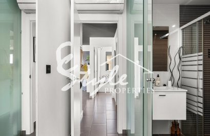 Resale - Apartment - Orihuela Costa  - La Zenia