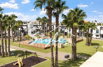 Resale - Apartment - Orihuela Costa  - La Zenia