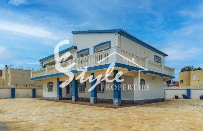 Resale - Villa - La Manga - Playa del Estacio