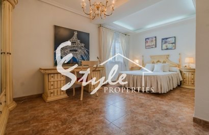 Resale - Villa - La Manga - Playa del Estacio