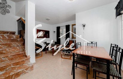 Resale - Townhouse - Orihuela Costa  - Villamartin