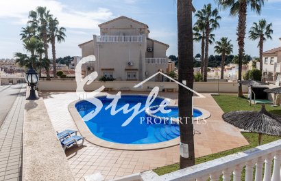 Resale - Townhouse - Orihuela Costa  - Villamartin