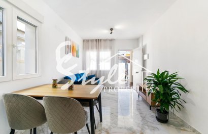 Resale - Villa - Torrevieja - El Chaparal