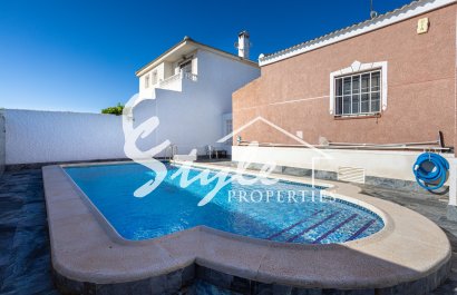 Вторичное жилье - Вилла - Торревьеха - Urbanización San Luis