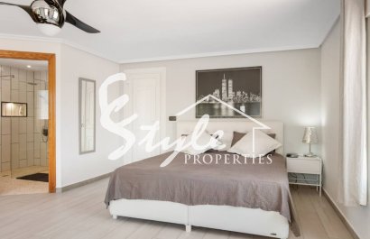 Продается большой загородный дом с бассейном в Катрале, Коста-Бланка, Испания. ID2138