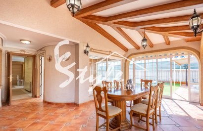 Resale - Villa - Torrevieja - El Chaparal