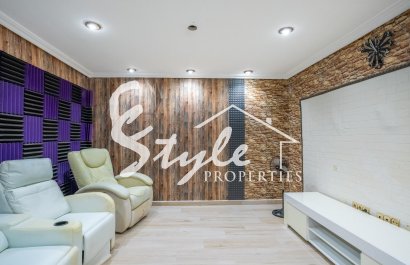 Resale - Villa - Torrevieja - El Chaparal