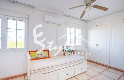 Resale - Villa - Torrevieja - El Chaparal